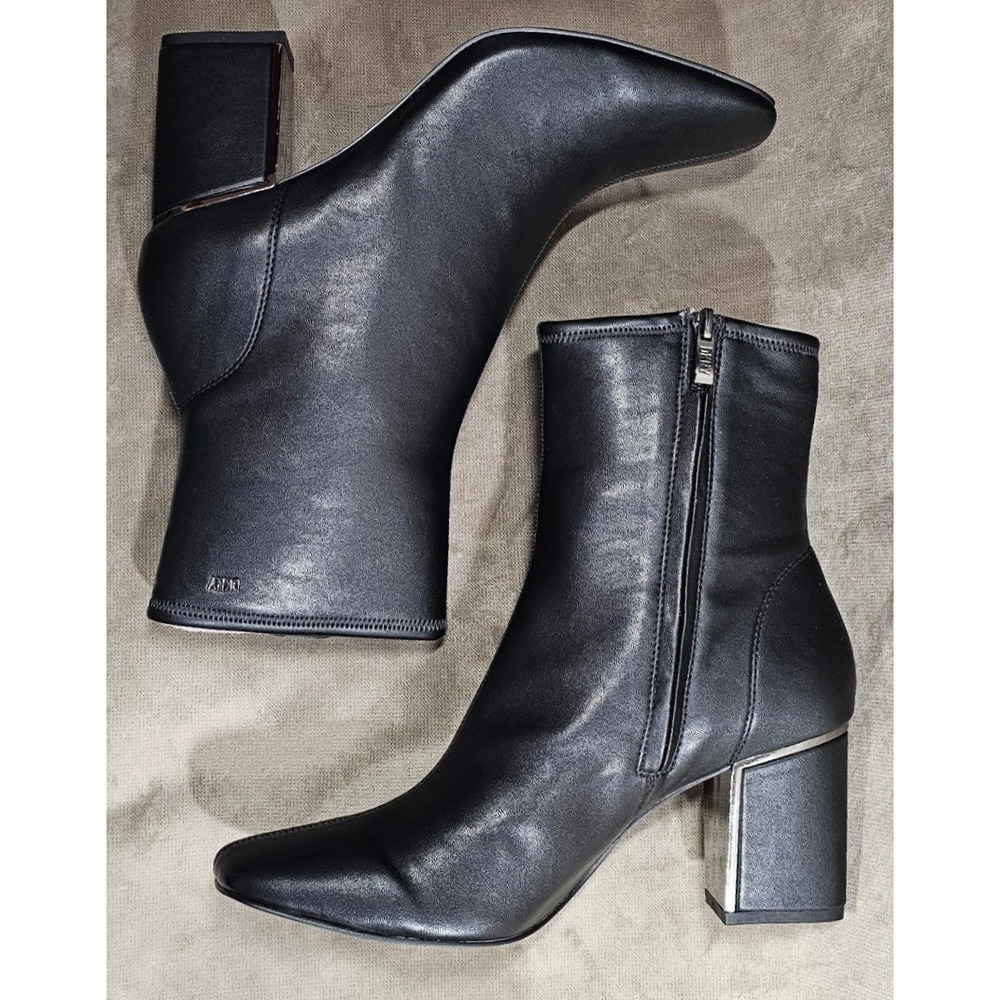 DKNY Cavale Black Ankle Boots Square‎ Toe Block Heel Womens 11M K3214434 NEW